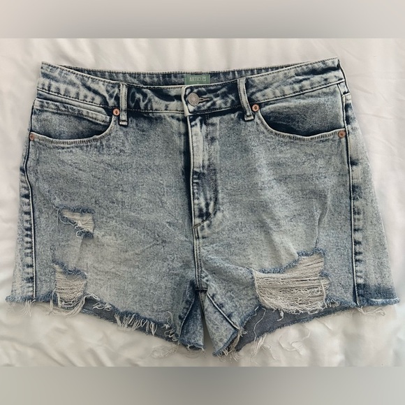 ⭐️ Articles of Society The Meredith High Rise Denim Short Size 30 - Picture 1 of 7